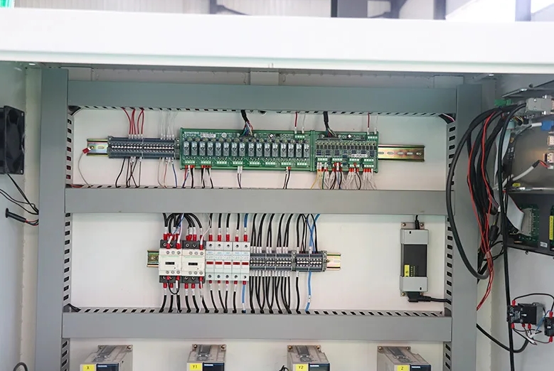  5x10ft 3 Axis CNC Wood Router with Vacuum Table