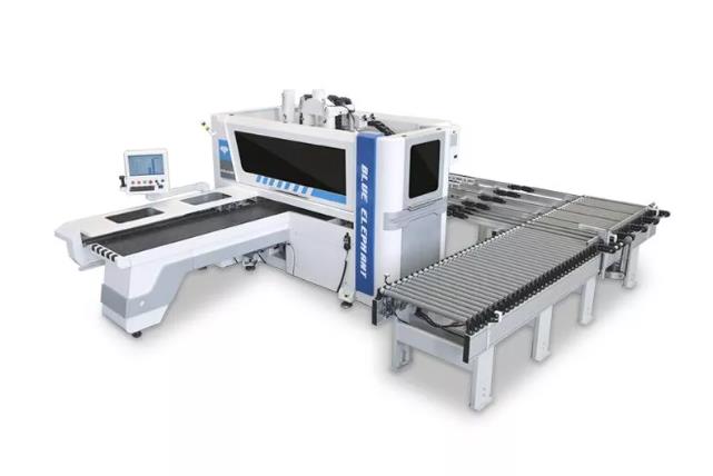 آلة الحفر CNC ذات الرأس المزدوج