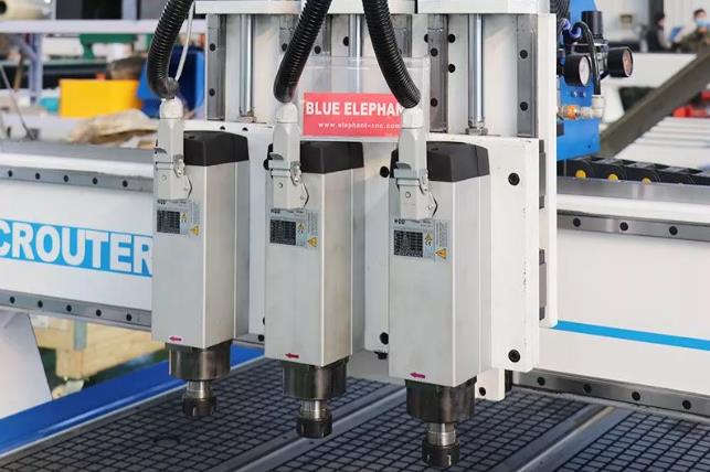 1530 Multi Spindles CNC Router 1530 Multi Spindles CNC Router