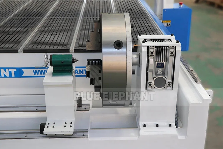 3 Axis CNC Router with ATC Spindle and Front Lathe for Wood Furniture