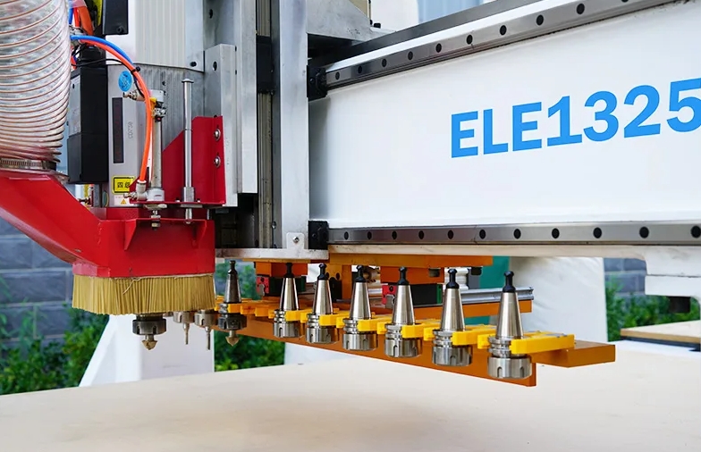  Linear ATC CNC Router for Handleless Finger Edge Pull Slot Boring