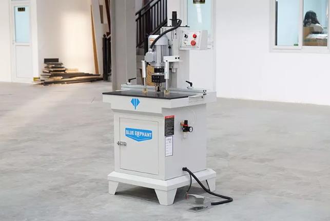 Single Head Hinge Drill Machine